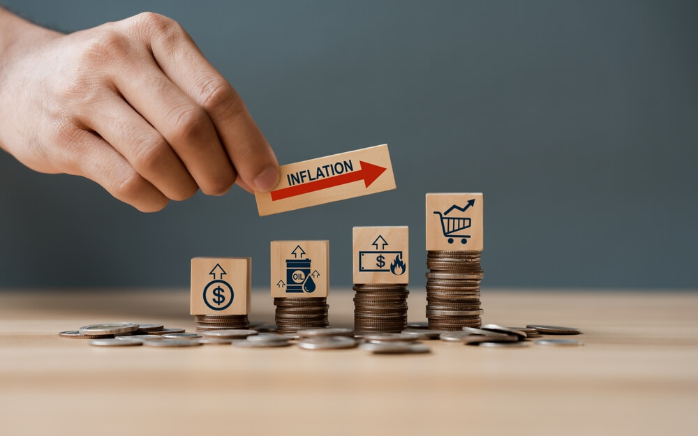 how inflaation affects currencies